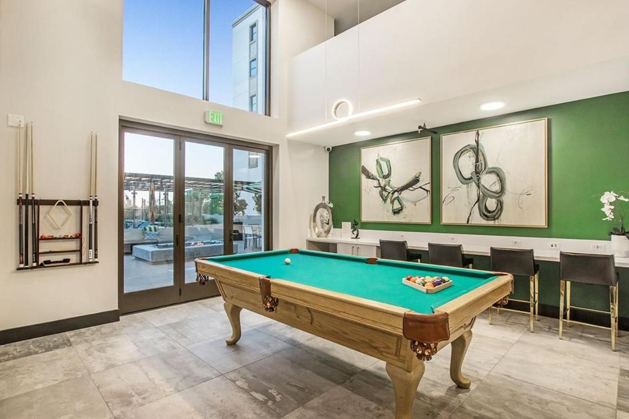 One Lux Stay At The Mansfield Miracle Mile Los Angeles Exterior foto