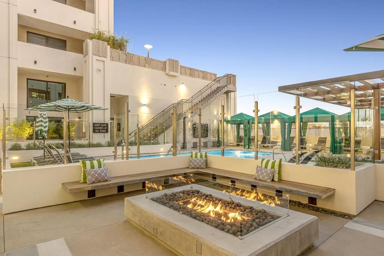 One Lux Stay At The Mansfield Miracle Mile Los Angeles Exterior foto